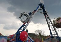 Sadnúť si do lietajúcej sedačky s bruchom plným dobrôt by asi nebolo múdre