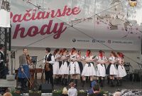 Počas nedeľného popoludnia vystúpili aj deti z detského folklórneho súboru Vienok